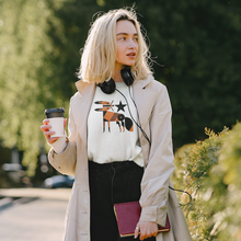 Load image into Gallery viewer, T-shirt à l&#39;unité // MOIS DE JANVIER 2021 // Raymond Biesinger
